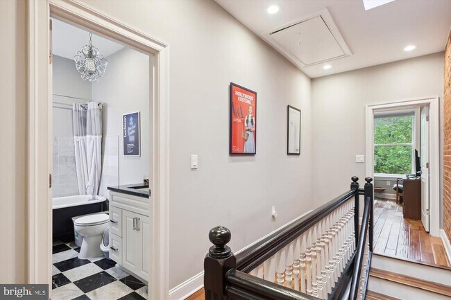 Building Photo - 141 T St NW