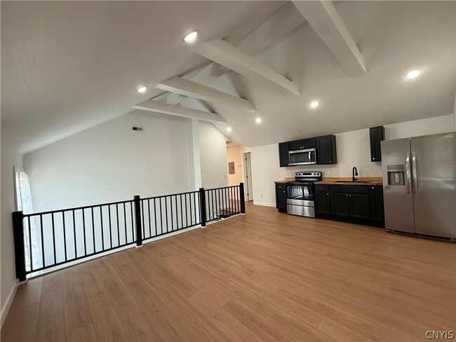 Building Photo - 7409 Collamer Rd
