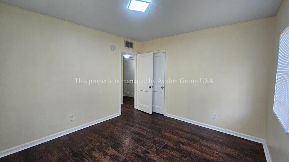 Building Photo - 7232 Linda Dr