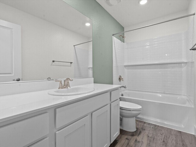 Building Photo - The Magnolia - 3 Bedroom plus loft, 2.5 Ba...