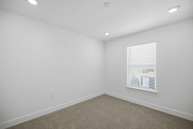 Building Photo - Brand New 3-Bedroom Townhome in Calesa Township – $1,895/Month