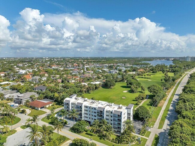 Building Photo - 601 N Ocean Blvd