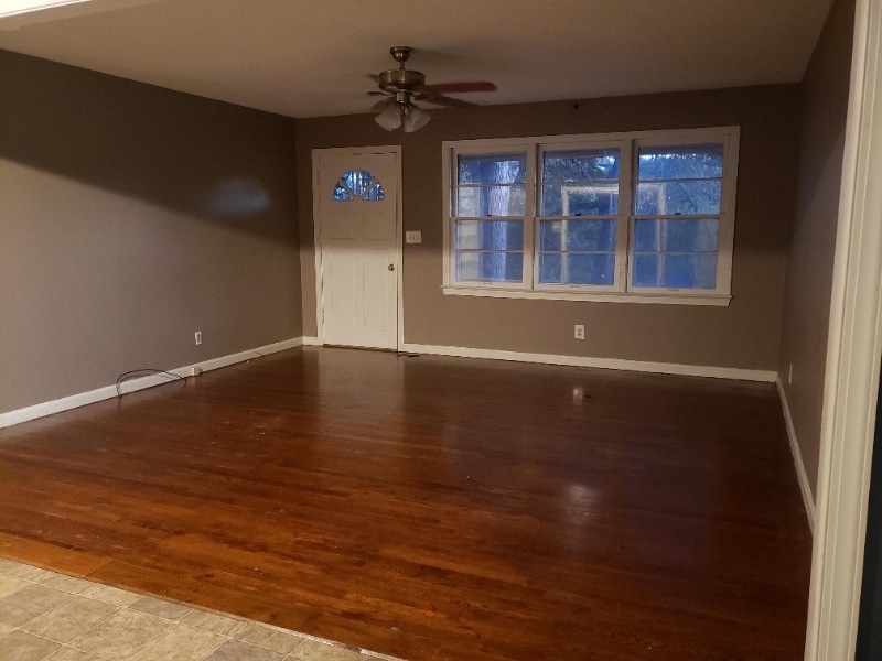 Building Photo - 5800 Clearview Hills Dr