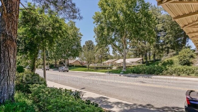 Building Photo - 26020 Moreno Dr