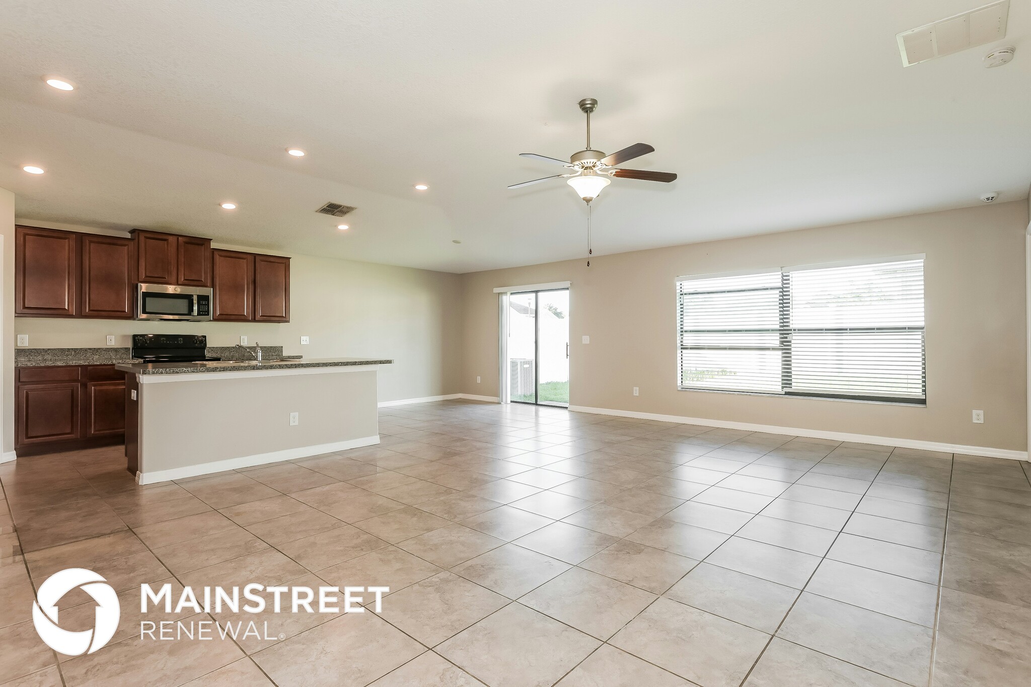 Building Photo - 36124 Stable Wilk Ave