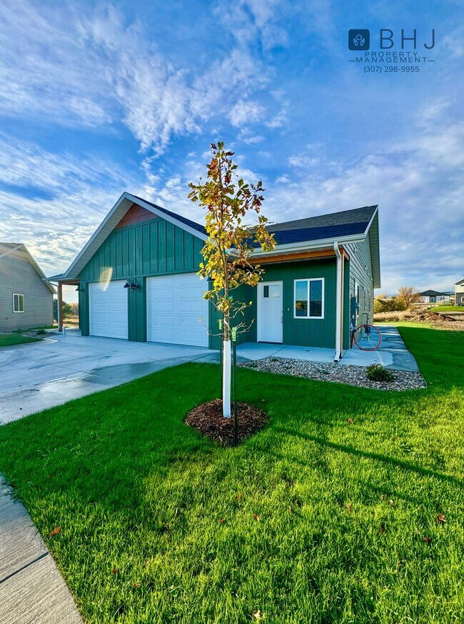 BRAND NEW 2 bed/ 2 bath Do Friendly Twin ... - BRAND NEW 2 bed/  2 bath Do Friendly Twin ...