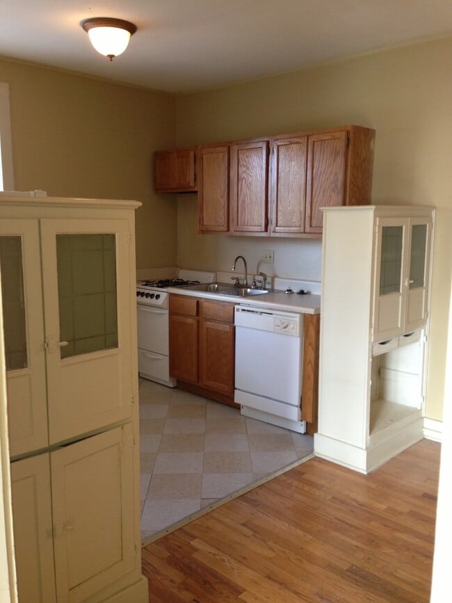 Interior Photo - PARK MANOR