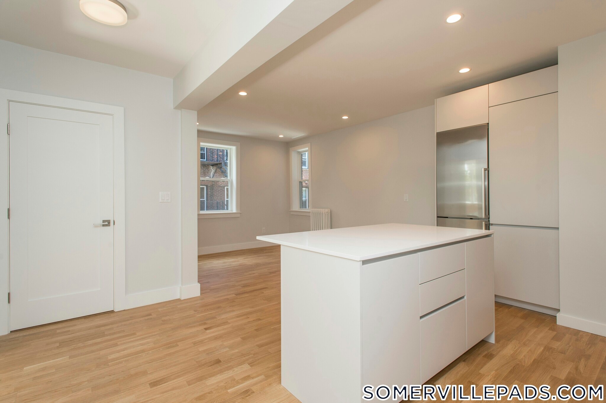 Building Photo - 136 Highland Ave