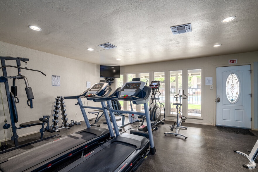 Fitness Center - Madeira Apartments