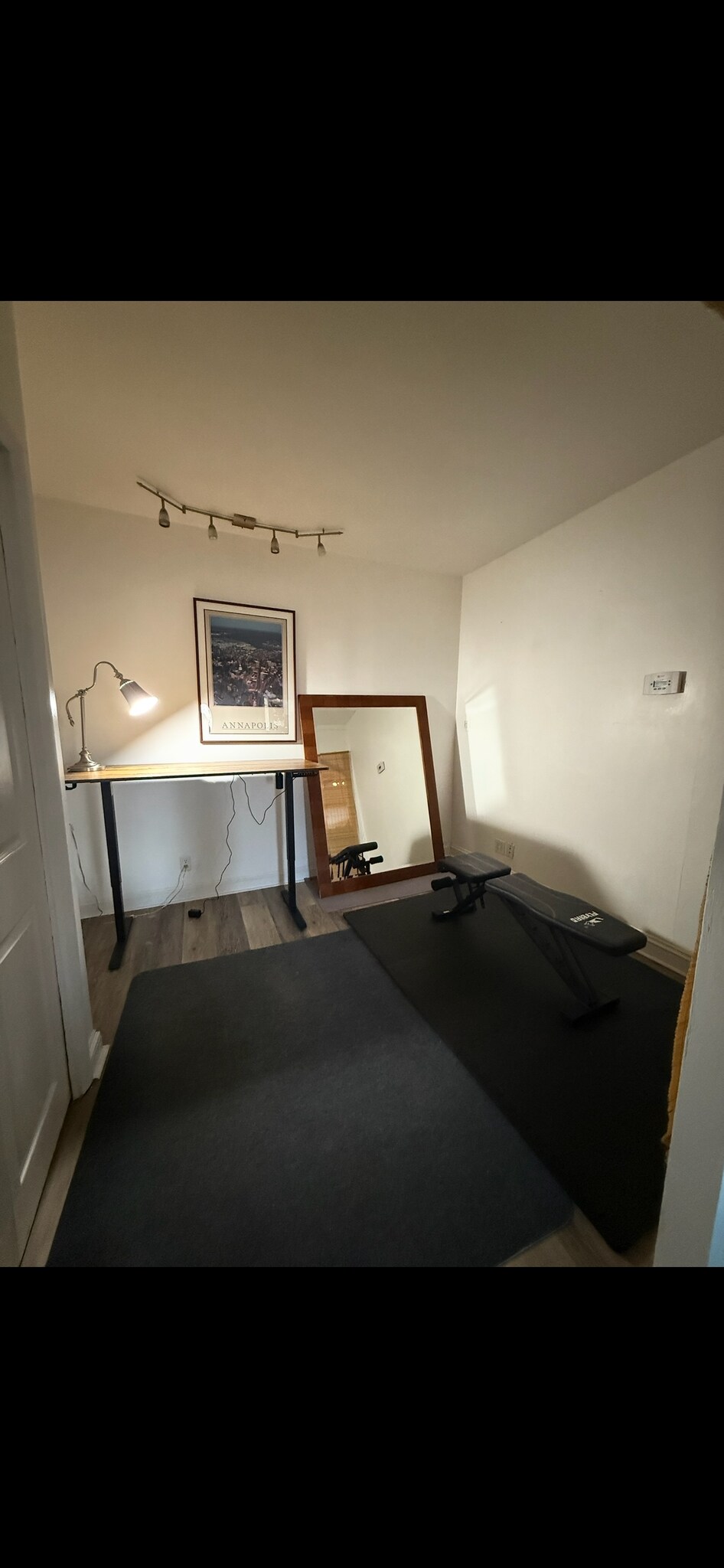 Building Photo - 952 Magothy Ave