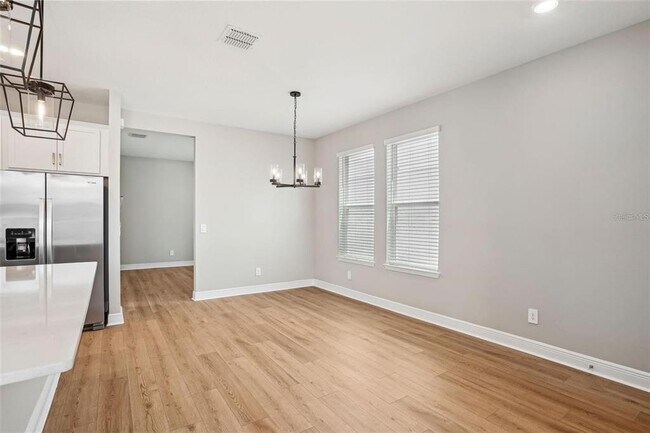 Building Photo - 5093 Railroad Vine Aly