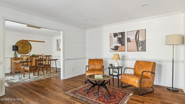 Building Photo - 265 S Bethesda Rd