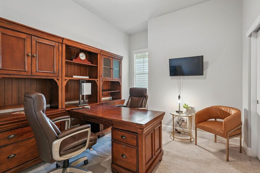 Building Photo - 5049 Cardero Way