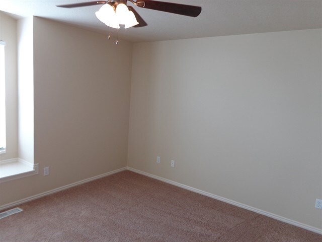 Building Photo - 2320 W 2150 S