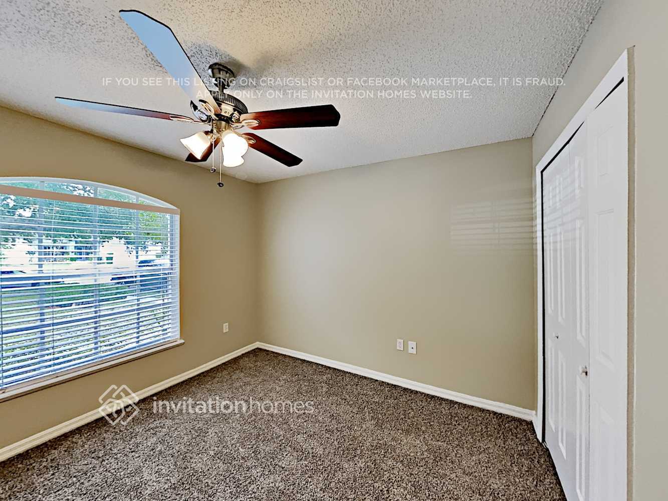 Building Photo - 733 Alto Pl