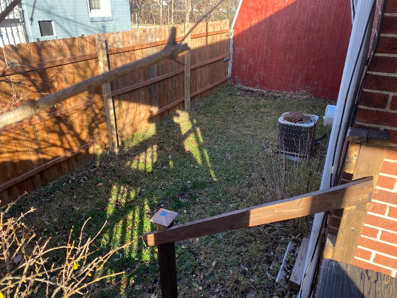 Building Photo - 1237 E Pleasant Run Pkwy S Dr