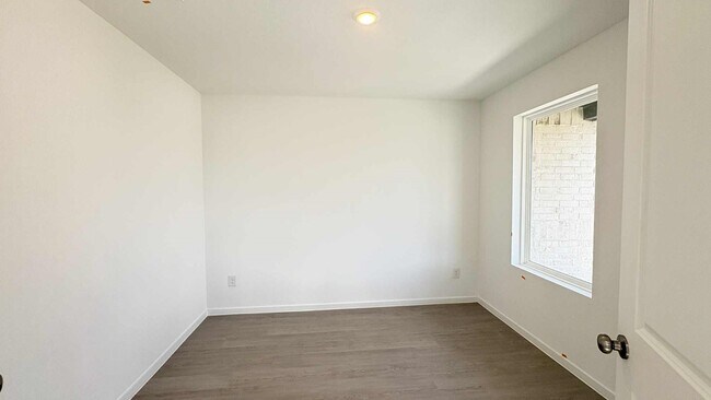 Building Photo - 3120 Wild Dunes Dr