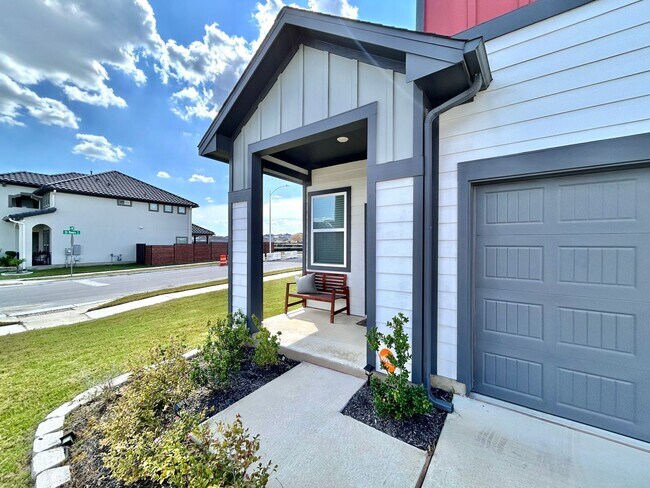 Building Photo - Modern 3/BR 2.5/BA Home with Porch, Deck &...