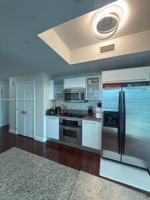 Building Photo - 888 Biscayne Blvd