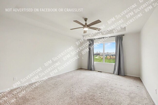 Building Photo - 8727 Pioneer St