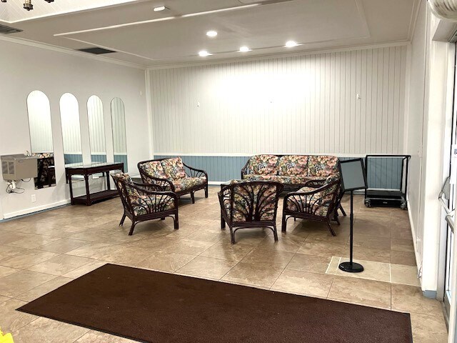 Club house - 317 Lake Evelyn Dr