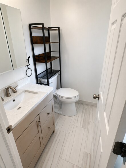 Master Bath - 7223 S 1950 E