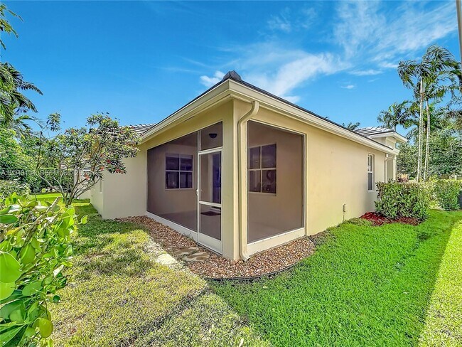 Building Photo - 1556 Winterberry Ln