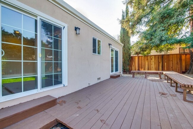 Building Photo - Wow! What a Great Home! Available Soon!
