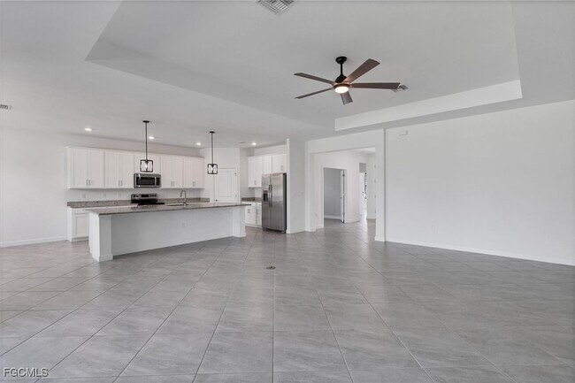 Building Photo - 11368 Canopy Loop