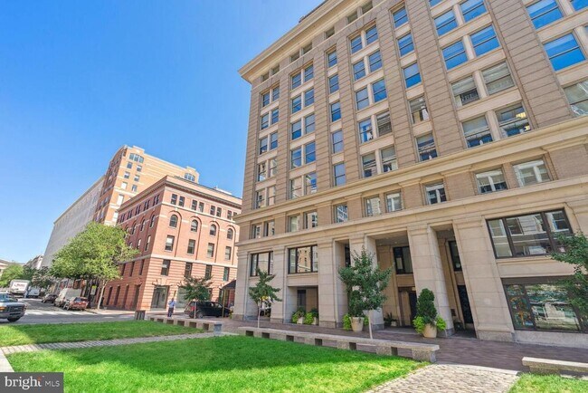 Building Photo - 701 Pennsylvania Ave NW