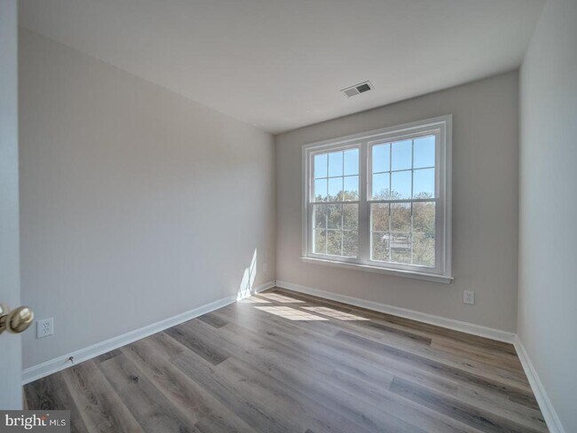 Building Photo - 5186 Fiery Dawn Ct