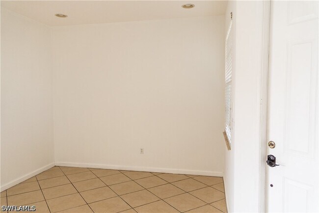 Building Photo - 7029 Ambrosia Ln