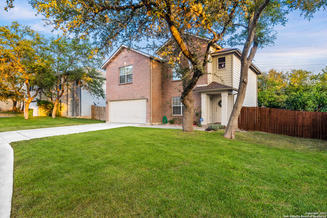 Building Photo - 10646 Manor Creek