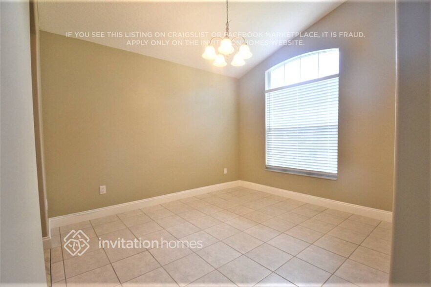 Building Photo - 1017 Pelican Ln