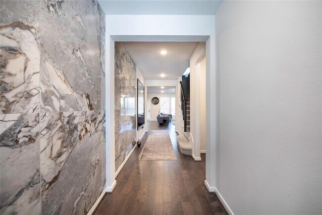 Building Photo - 7702 Kenora Wy