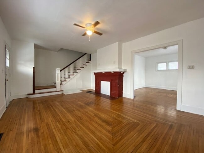 Building Photo - 1723-1725 N LIMESTONE