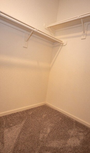 Building Photo - 5903 Grantgrala Dr