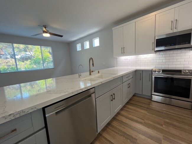 Building Photo - Spacious 4-Bedroom Home in Mira Mesa – Tam...