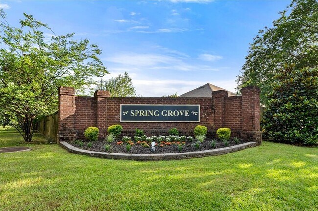 Building Photo - 2218 Summer Crossing