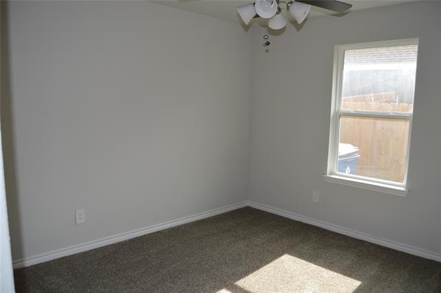 Building Photo - 2216 Sayle St