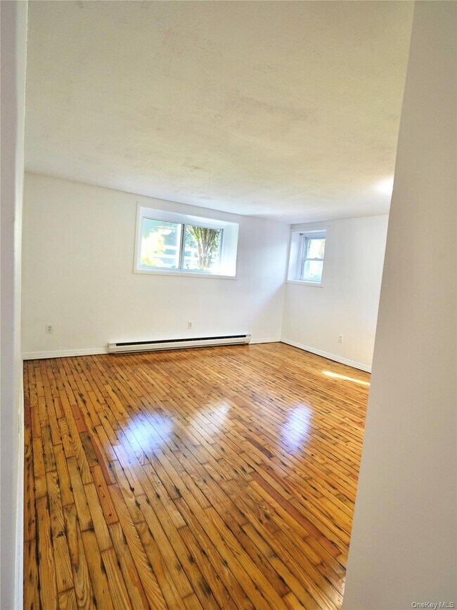 Building Photo - 2 Dunes Ln