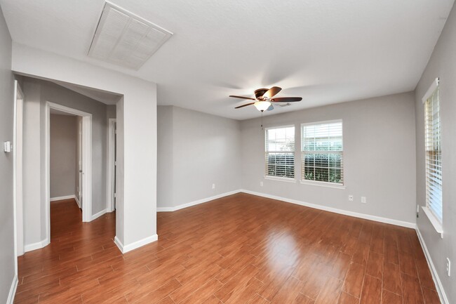 Building Photo - 20641 Patriot Park Ln