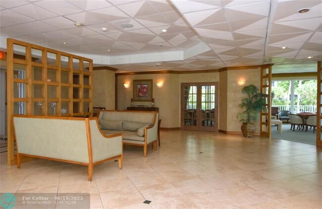 Building Photo - 1340 S Ocean Blvd
