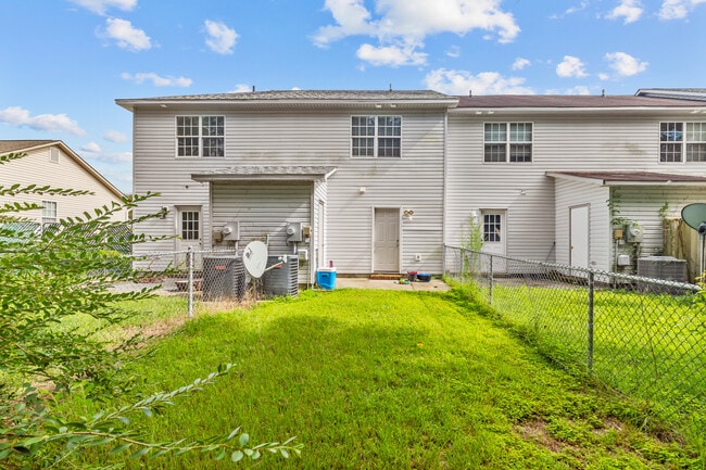 Building Photo - 1075 W Pueblo Dr