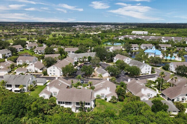 Building Photo - 1915 Westminster Cir
