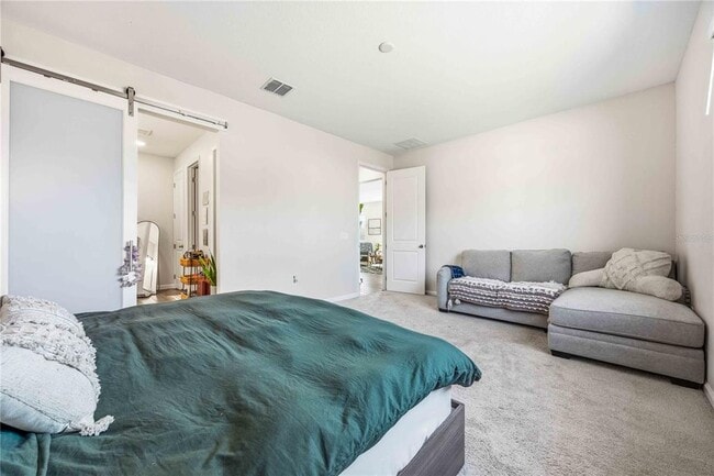 Building Photo - 702 Benz St