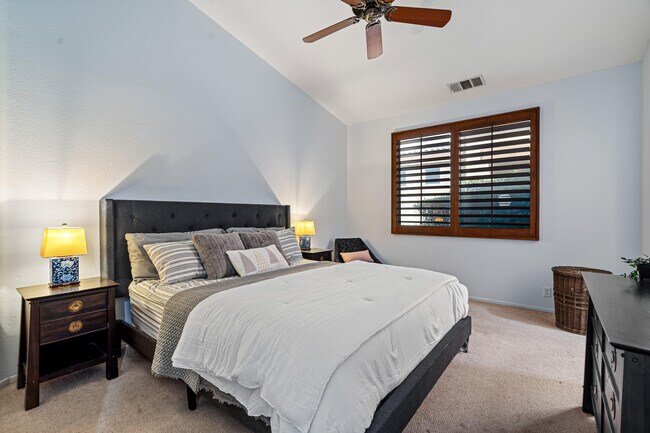 Building Photo - 67600 S Laguna Dr