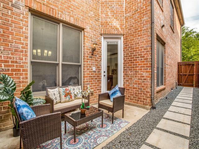 Building Photo - 3413 Granada Ave