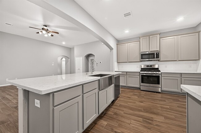 Building Photo - 14122 Sunrise Arbor Ln