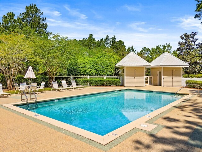 Building Photo - 106 Hibernate Way